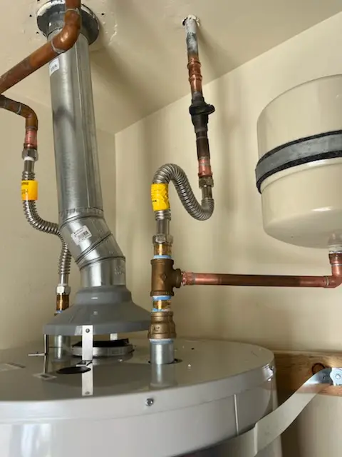 Water heater installation and plumbing repair in Glen Burnie